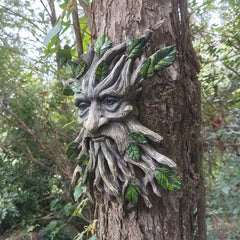 Creative Resin Tree Pendant – Decorative Ornament for Garden and Courtyard
