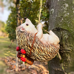 Creative Hedgehog Climbing Vine Resin Pendant – Decorative Wall Ornament for Garden and Courtyard