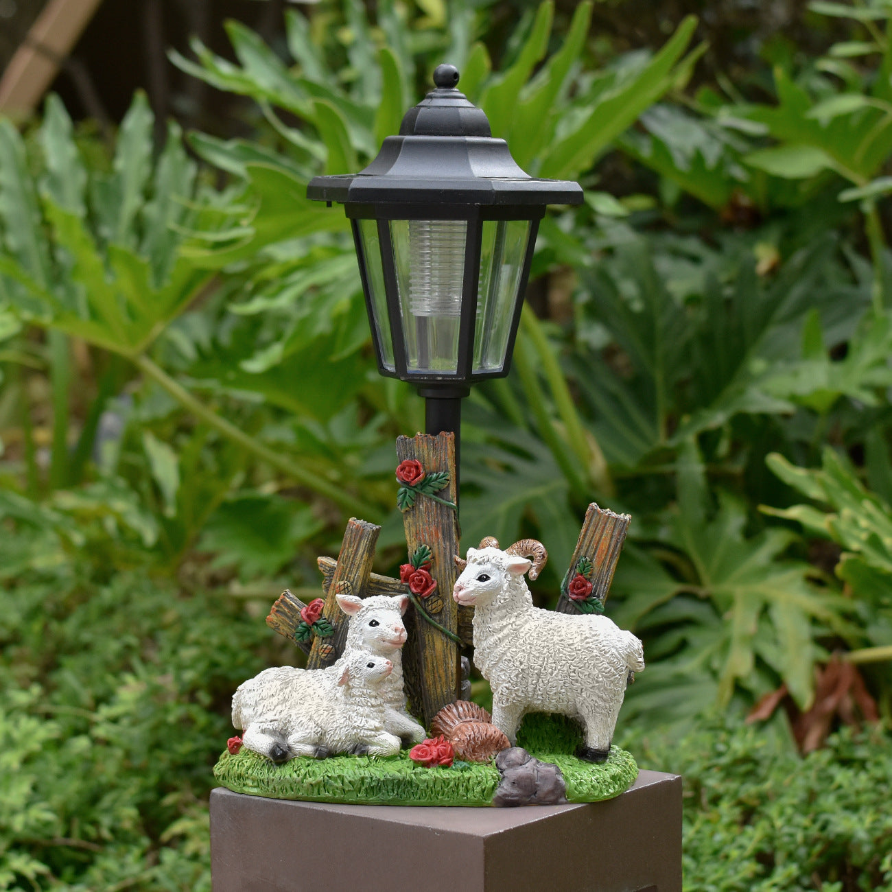 Simulation Sheep & Cow Resin Solar Light – Outdoor Garden & Courtyard Decoration