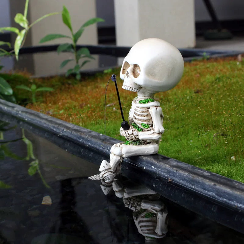 Creative Skull Resin Ornament – Decorative Garden and Fish Tank Figurine