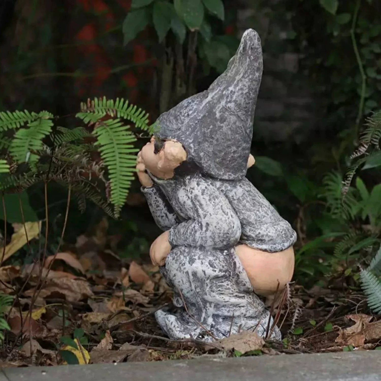 Creative Garden Resin Ornament – Decorative Flower Pot Figurine for Courtyard and Balcony
