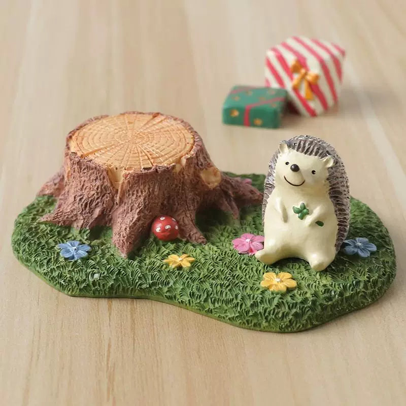 Creative Cartoon Owl Resin Pendant – Decorative Garden and Outdoor Ornament
